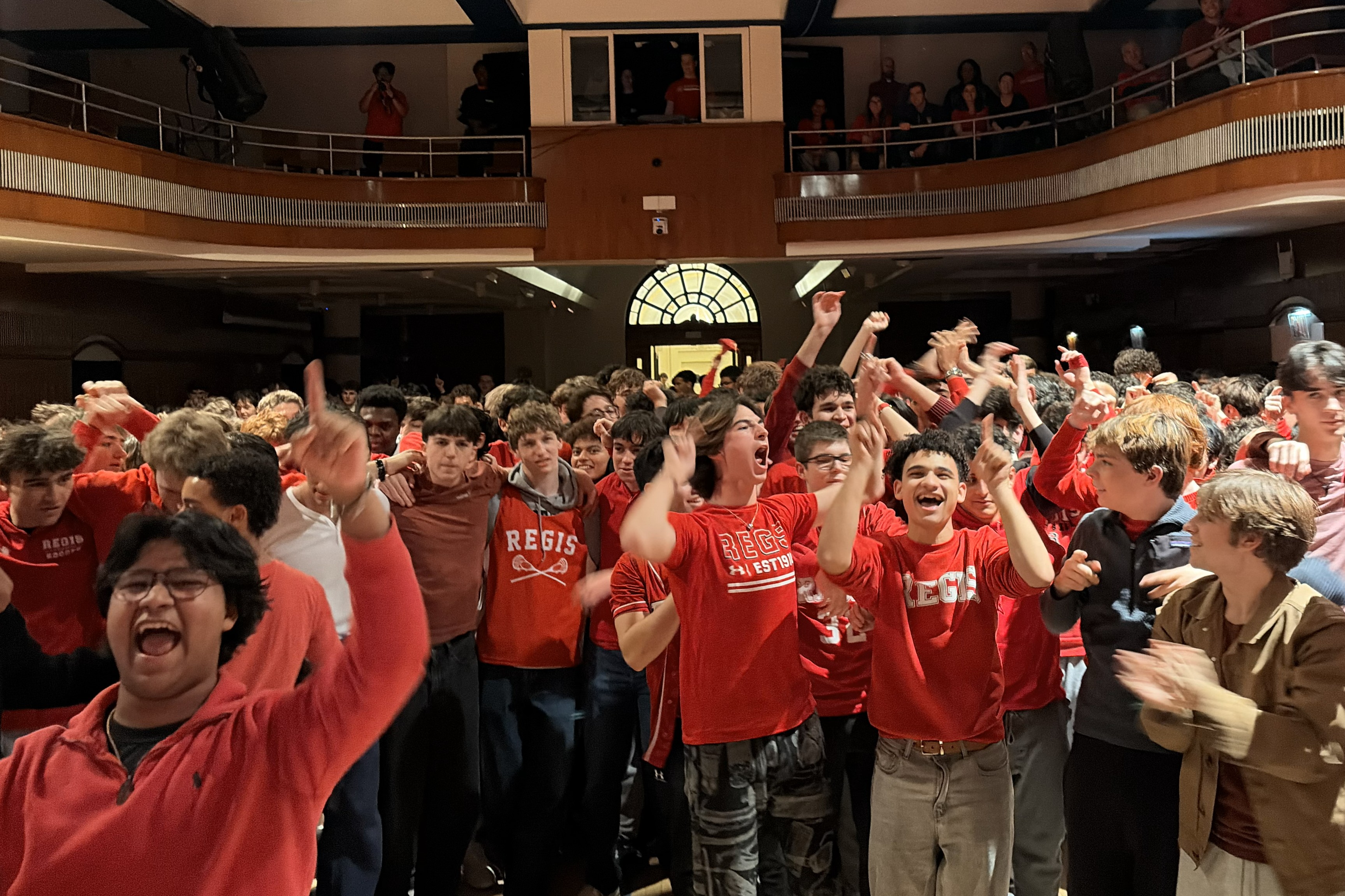 Regians Show Off School Pride for Spirit Week