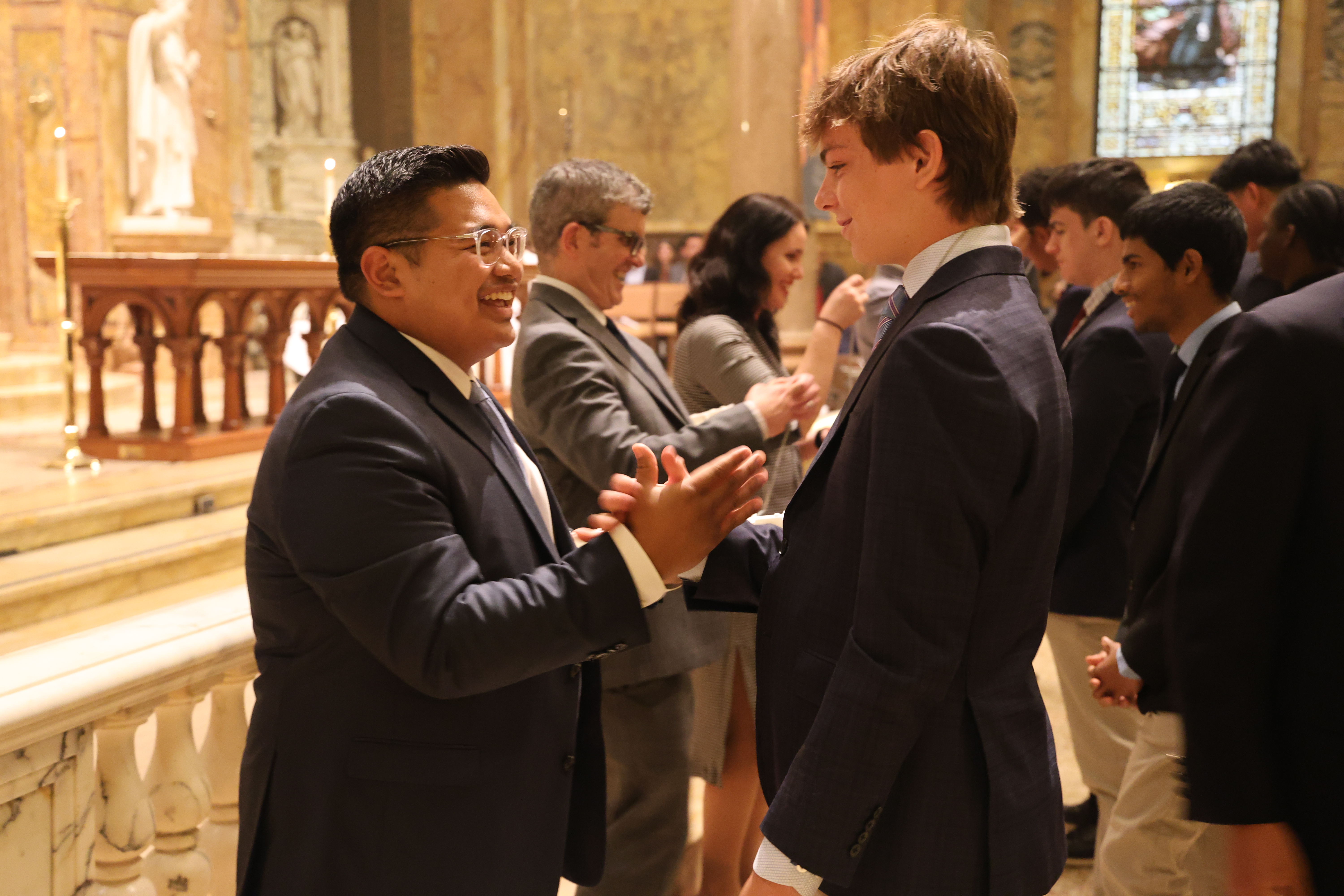 Seniors Join in Prayer at 2026 Baccalaureate Mass